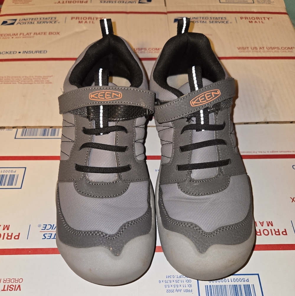 Keen shoes